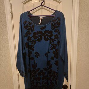 Collection Woman Blue & Black Sweaterdress 3X